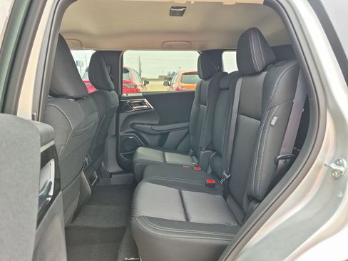 New 2026 Mitsubishi Outlander ES FWD image 56