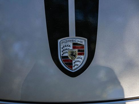 Used 2018 Porsche 911 Turbo S AWD/4WD image 15