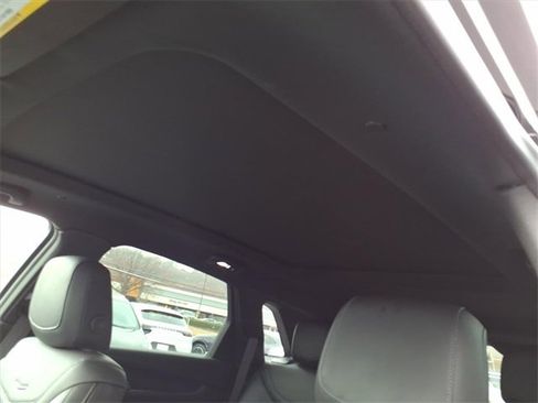 Certified 2025 Cadillac XT5 Premium Luxury image 13