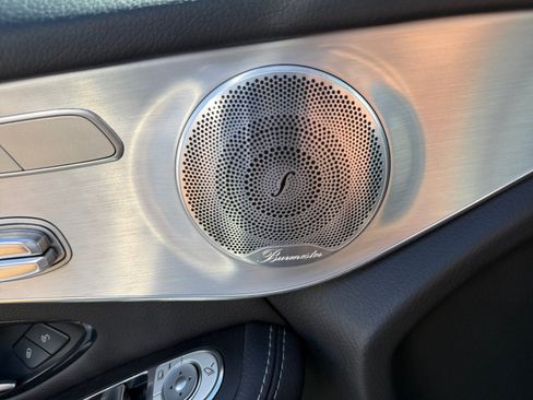 Used 2019 Mercedes-Benz GLC 300 4MATIC image 27