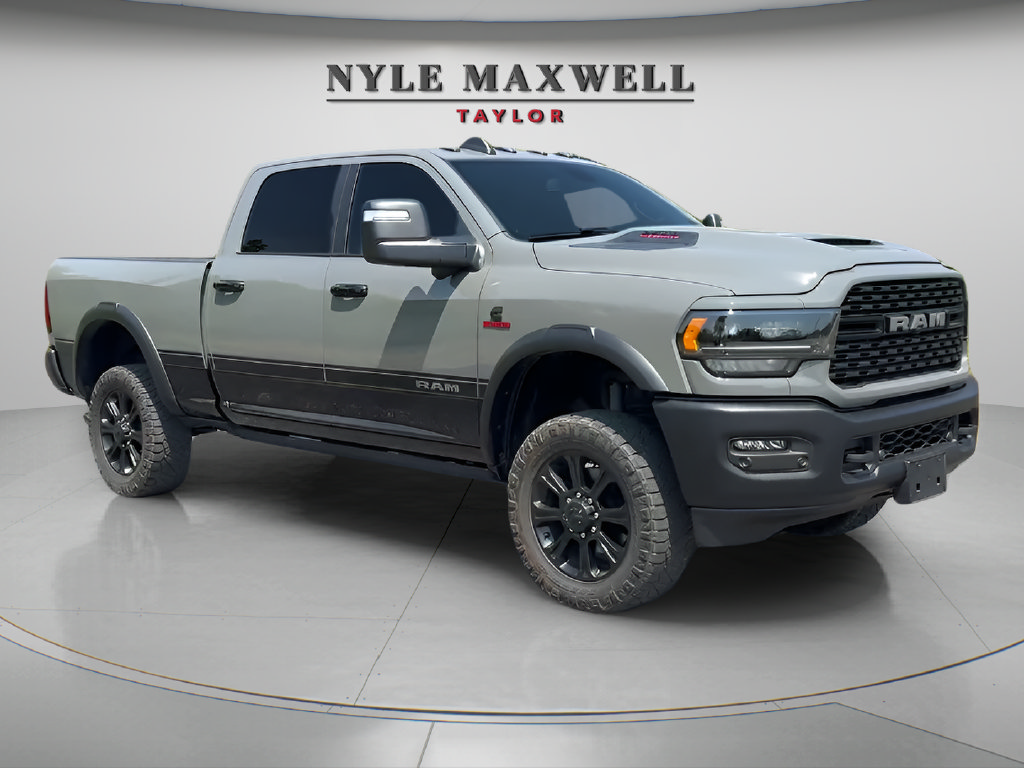 Used 2024 RAM 2500 Rebel w/ Towing Technology Group AWD/4WD image 3