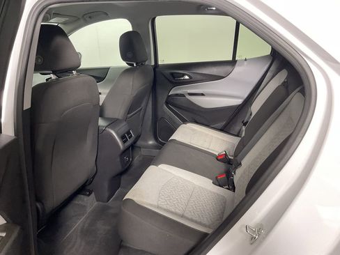 Used 2024 Chevrolet Equinox LS AWD/4WD image 19