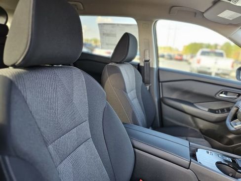 New 2026 Nissan Rogue SV FWD image 13