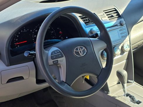 Used 2007 Toyota Camry LE image 19