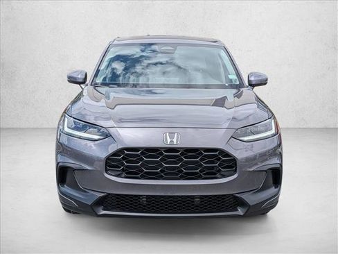 Certified 2025 Honda HR-V LX image 2