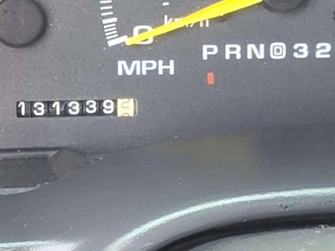 Used 1998 Chevrolet Tahoe 4WD image 8