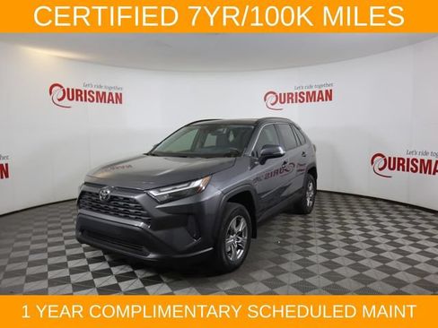 Used 2023 Toyota RAV4 XLE w/ Convenience Package FWD image 3