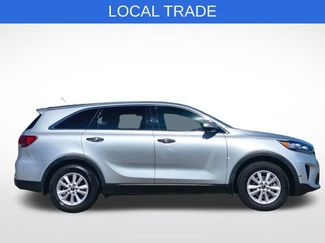 Used 2019 Kia Sorento L video 2