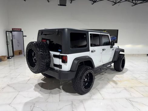 Used 2015 Jeep Wrangler Unlimited Sport w/ Quick Order Package 24S AWD/4WD image 11