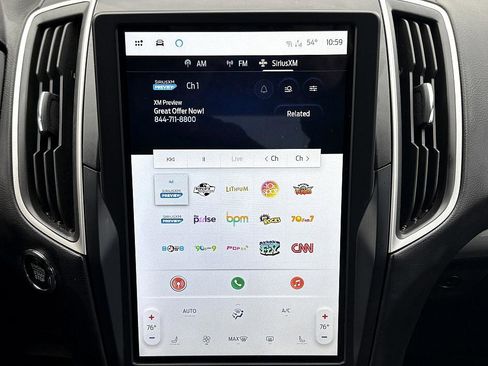 Used 2023 Ford Edge SEL image 22