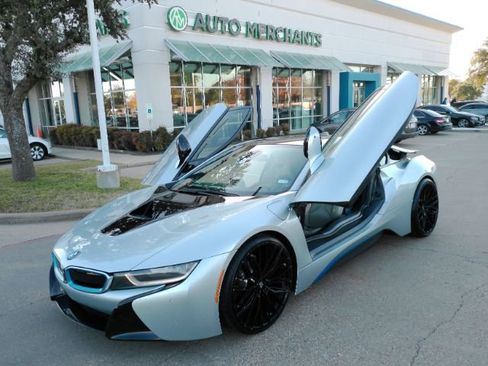 Used 2015 BMW i8 Base image 11