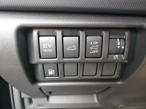 New 2026 Subaru Forester Touring AWD/4WD image 17