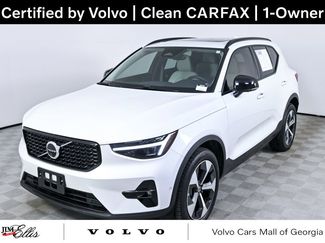 Certified 2025 Volvo XC40 B5 Plus w/ Protection Package Premier video 1