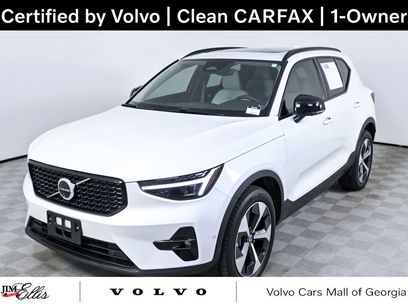 Certified 2025 Volvo XC40 B5 Plus w/ Protection Package Premier
