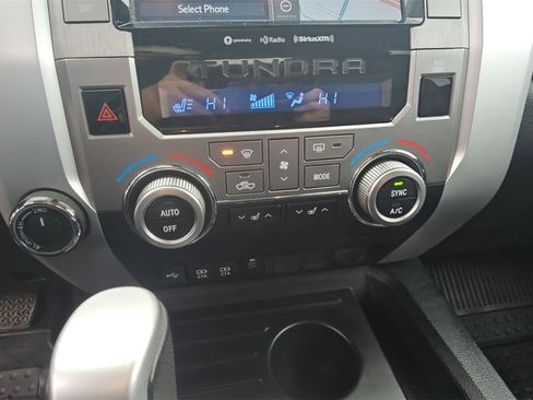 Used 2020 Toyota Tundra Limited image 18