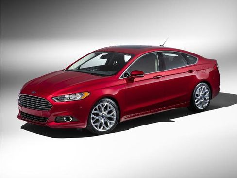 Used 2016 Ford Fusion SE FWD image 1