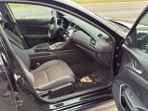 Used 2020 Honda Insight EX image 24