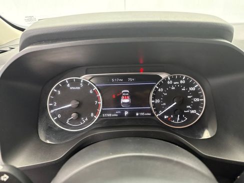 Used 2024 Nissan Rogue SV AWD/4WD image 24