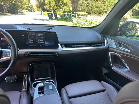 Used 2023 BMW X1 xDrive28i w/ Premium Package AWD/4WD image 17