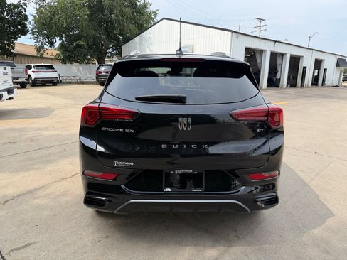 Used 2024 Buick Encore GX Sport Touring w/ Comfort Package FWD image 28
