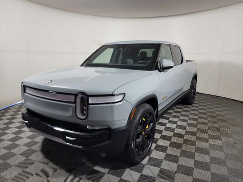 Used 2022 Rivian R1T Adventure AWD/4WD image 1