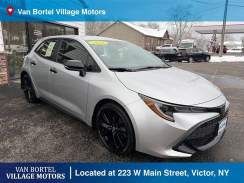 Used 2022 Toyota Corolla SE image 4