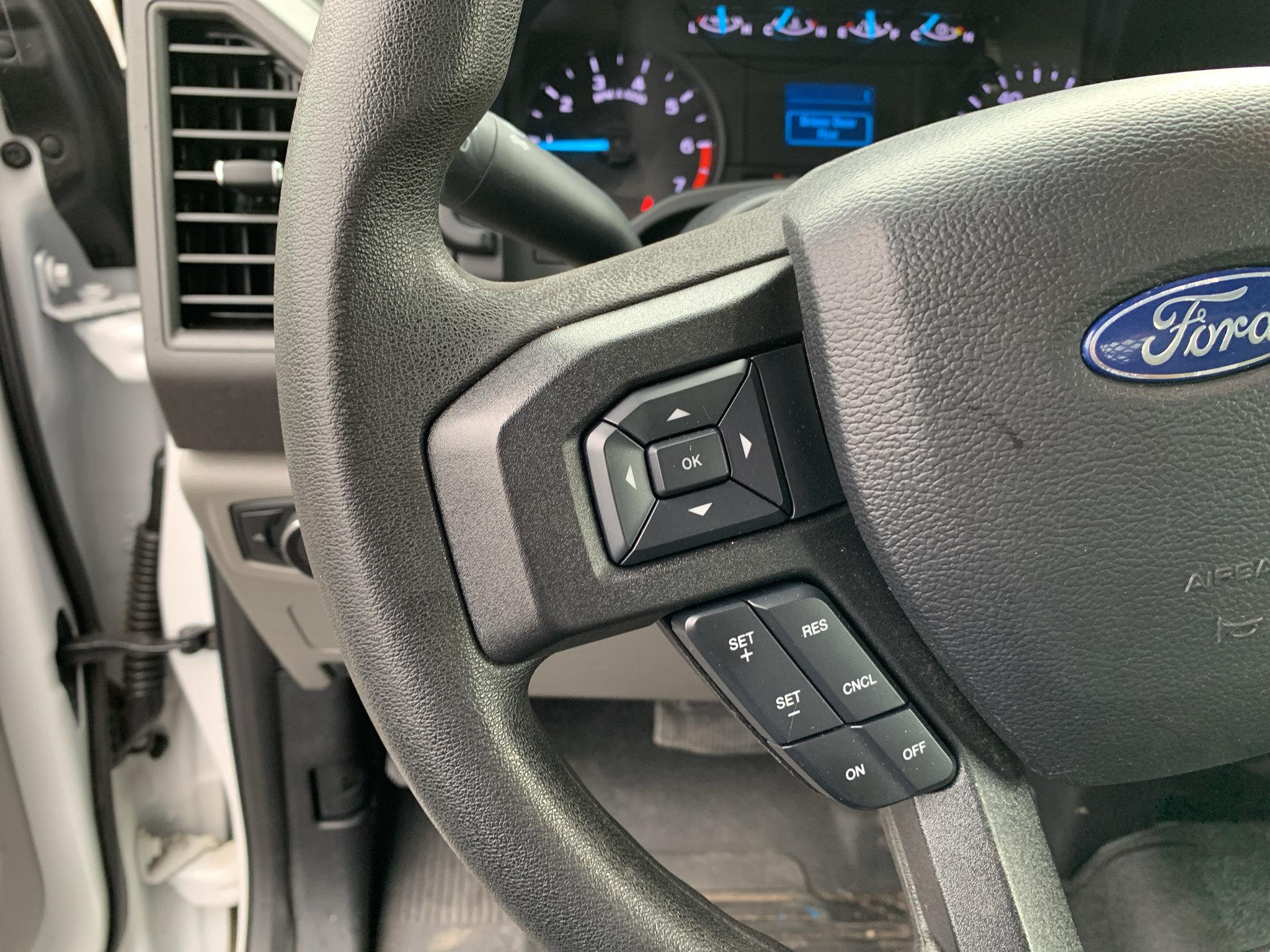 Used 2019 Ford F350 XL w/ Power Equipment Group RWD image 16