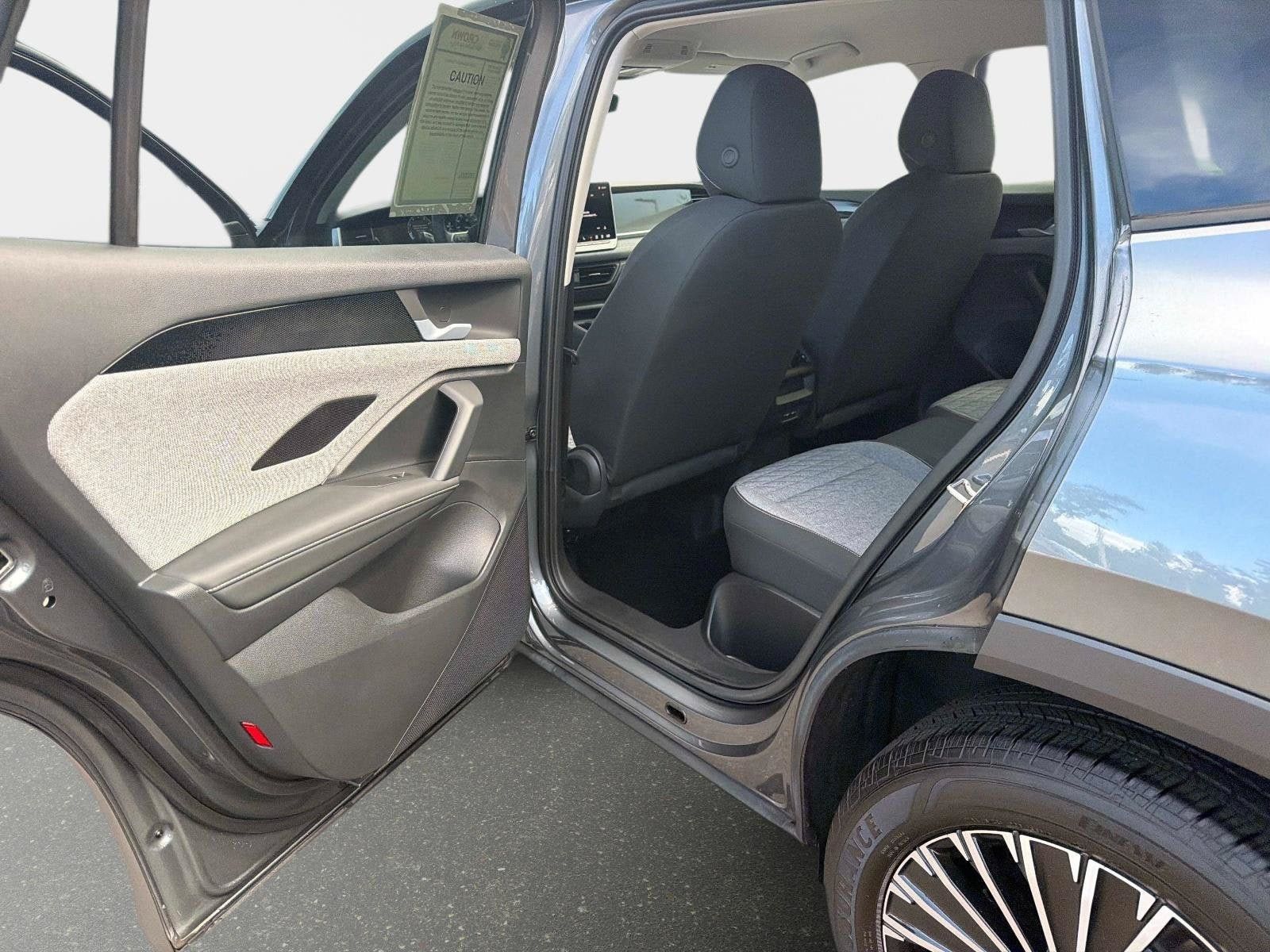 Used 2026 Volkswagen Tiguan S FWD image 12