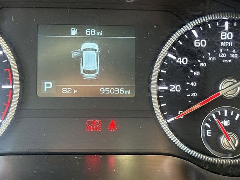 Used 2020 Kia Telluride S w/ S 8 Passenger Seating Package image 18