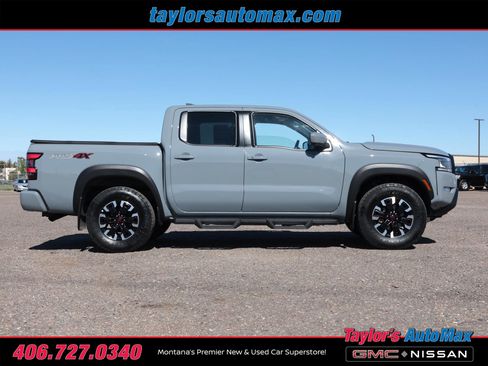 Used 2022 Nissan Frontier PRO-4X AWD/4WD image 3