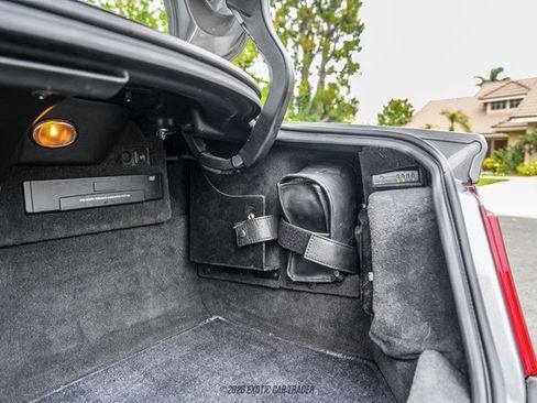 Used 2002 Aston Martin Vanquish RWD image 46