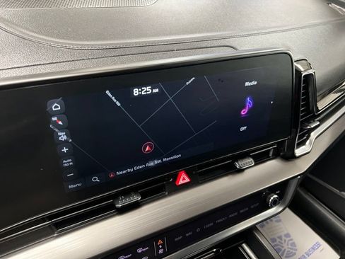 Certified 2023 Kia Sportage EX AWD/4WD image 29