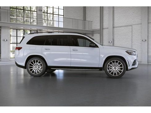 Certified 2022 Mercedes-Benz GLS 450 4MATIC image 16