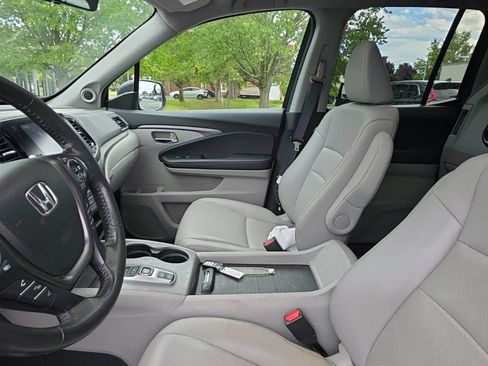 Certified 2023 Honda Ridgeline RTL image 28