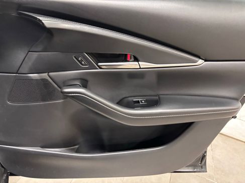 Certified 2025 MAZDA CX-30 AWD 2.5 S w/ Preferred Package image 16