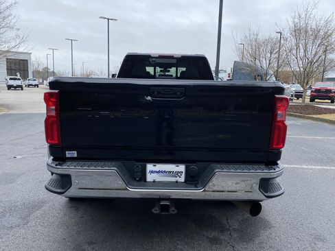 Used 2022 Chevrolet Silverado 3500 LT w/ All Star Edition image 8