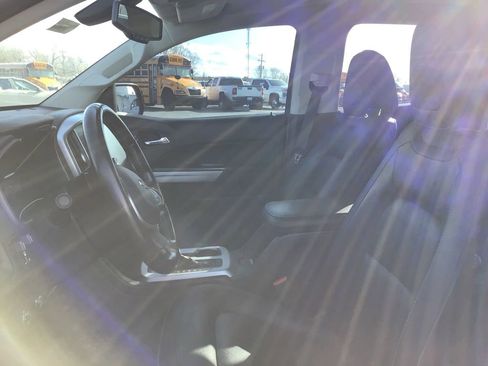 Used 2018 Chevrolet Colorado ZR2 image 16