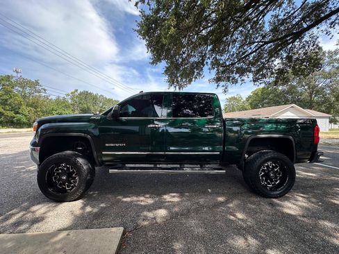 Used 2015 GMC Sierra 1500 SLT w/ SLT Crew Cab Value Package AWD/4WD image 5
