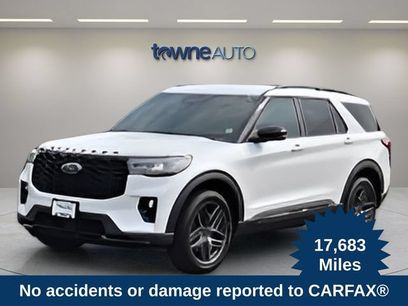 Used 2025 Ford Explorer ST-Line w/ ST-Line Street Pack