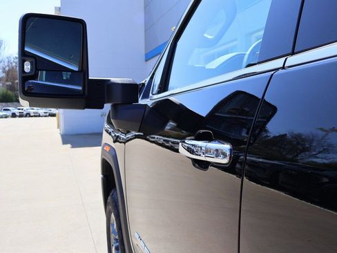 New 2025 GMC Sierra 2500 SLT w/ SLT Premium Package image 11