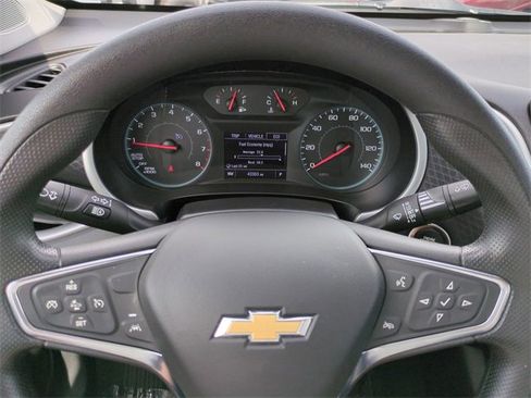 Used 2024 Chevrolet Malibu LT image 30