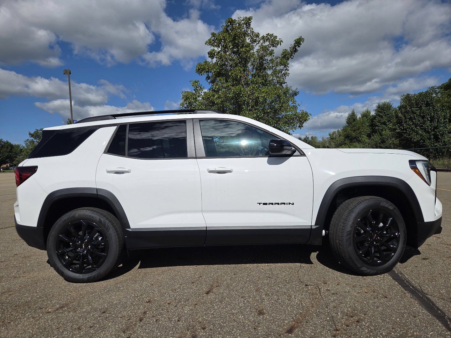 New 2027 GMC Terrain Elevation w/ Elevation Premium Package AWD/4WD image 20
