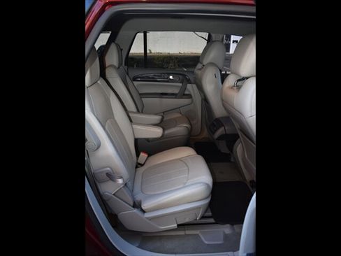 Used 2017 Buick Enclave Leather w/ Trailering Package image 27