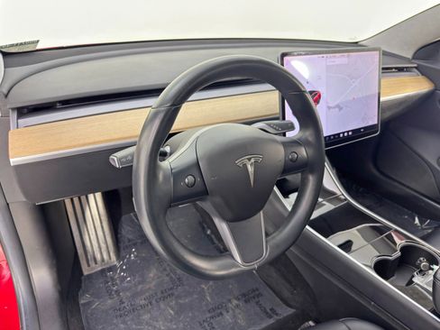 Used 2017 Tesla Model 3 Long Range image 13