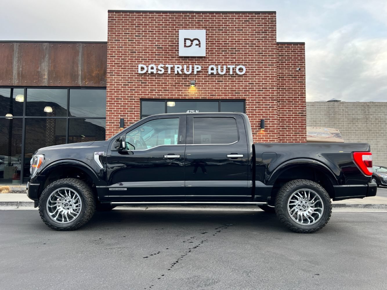 Used 2021 Ford F150 Limited AWD/4WD image 3