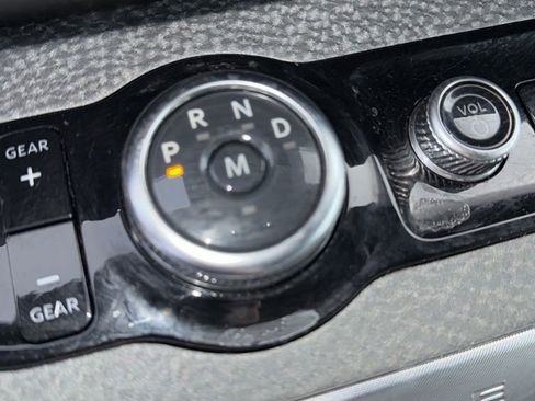 Used 2025 Ford Expedition Tremor image 12