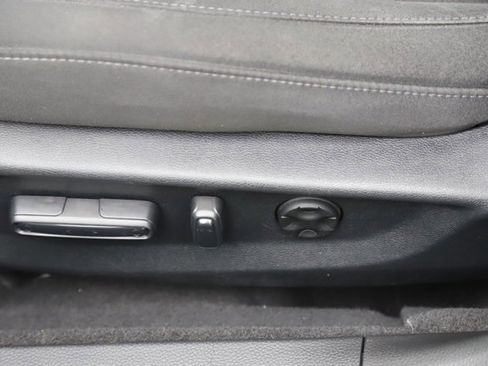 Used 2018 Honda Accord EX image 14