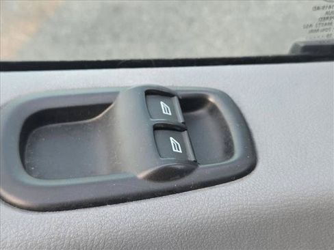 Used 2019 Ford Transit 350 XLT RWD image 14