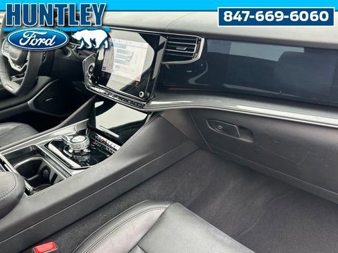 Used 2022 Jeep Wagoneer Series I w/ Premium Group I image 14