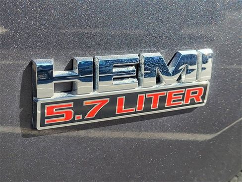 Used 2019 RAM 1500 Big Horn image 8